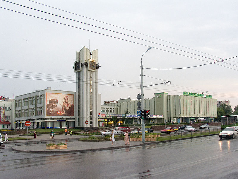 Центральный универмаг в Бресте. Фотография Бреста