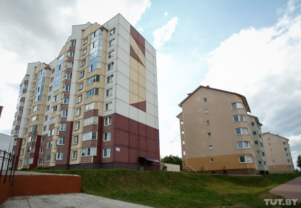 К какому врачу обратиться с пигментацией на лице