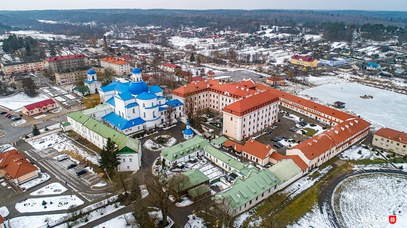 Панорама Свято-Успенского Жировичского монастыря. Фото. Фотография. Картинка
